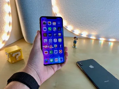 iPhone XS Max review, updated: Gigantic-screen phone for a gigantic price -  CNET