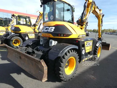 Услуги экскаватора JCB 3CX, 4CX в Харькове, аренда мини-погрузчика, каток  Харьков