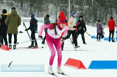 Вид спорта - лыжные гонки , благотворительный фонд - Точка Опоры.