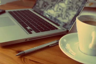 Coffee and Laptop | Copyright-free photo (by M. Vorel) | LibreShot