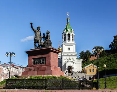 Настольная скульптура «Памятник Минину и Пожарскому»