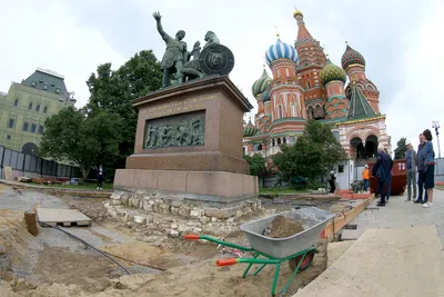 Памятник Минину и Пожарскому в Нижнем Новгороде | Серафимова Земля