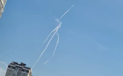 В небе над Омском опасно сблизились самолеты - АБН 24
