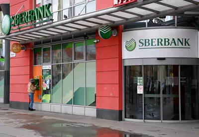 Наличные без карты»: в банкоматах Сбера теперь можно снимать деньги через  СберБанк Онлайн