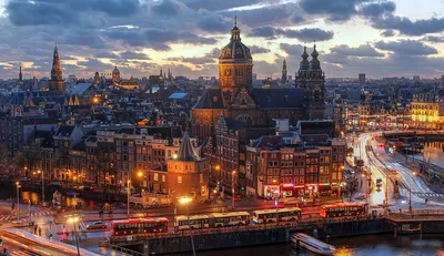 Where to take the most beautiful photos of Amsterdam