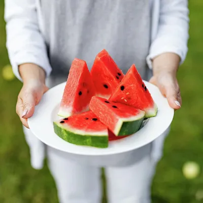 Арбуз ягода, фрукт или тыквина - описание и характеристики. Топ 5 вкусных  рецептов.