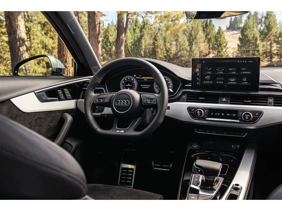 RS 3 LMS | audi.com RS 3 LMS | audi.com