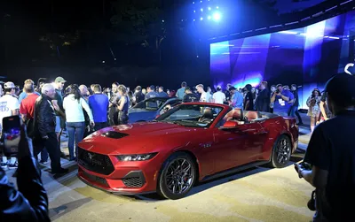 LA Auto Show Gives Us Our Best Look Yet at the 2024 Mustang Dark Horse -  The Mustang Source