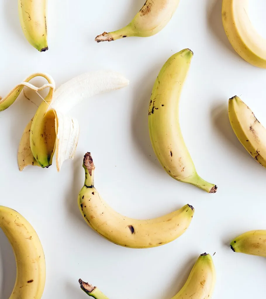 How many calories in banana? And so much more nutritional info How many calories in banana? And so much more nutritional info