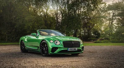 Обои авто, девушка, Bentley на телефон и рабочий стол, раздел bentley,  разрешение 1920x1440 - скачать