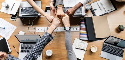 8 tips to build a successful business team