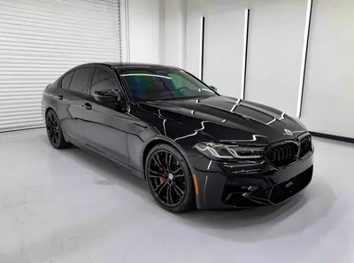 BMW M5 E60 с пробегом 2600 километров пустят с молотка - читайте в разделе  Новости в Журнале Авто.ру