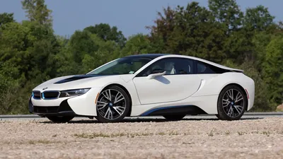 Review: 2016 BMW i8