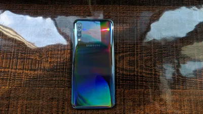 Б/У и уценка Смартфон Samsung Galaxy A50 4/64 ГБ RU, 2 SIM, черный — купить  в интернет-магазине по низкой цене на Яндекс Маркете