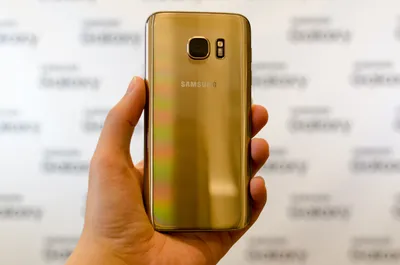 Hands On With the Samsung Galaxy S7 and S7 edge