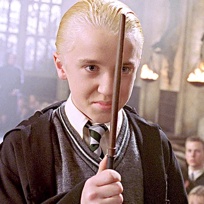 Драко Малфой | Draco harry potter, Draco malfoy imagines, Harry potter  draco malfoy