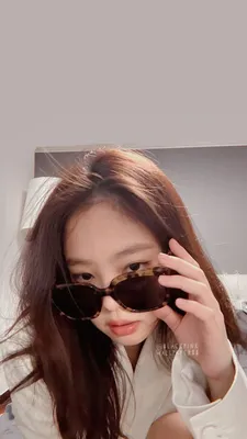 Jennie From Blackpink Debuts New Orange Hair | Photos | POPSUGAR Beauty