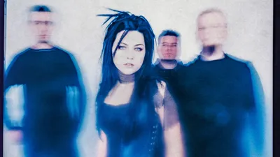 Evanescence's Amy Lee on 20 Years Since 'Fallen,' One of Best-Selling  Albums of the 21st Century | Vanity Fair