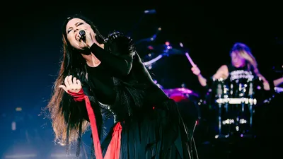 How Evanescence's Amy Lee brought her powerful singing to life