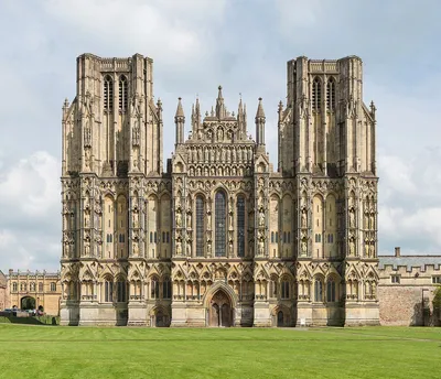 Подсвечник \"Gothic window\" готика черный белый купить в интернет-магазине  Ярмарка Мастеров по цене 1800 ₽ – QN9PYRU | Подсвечники, Москва - доставка  по России