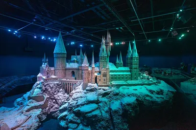 Hogwarts - Wikipedia