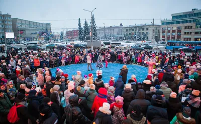 Дед Мороз приглашает рассказовцев и гостей города на новогодний хоровод