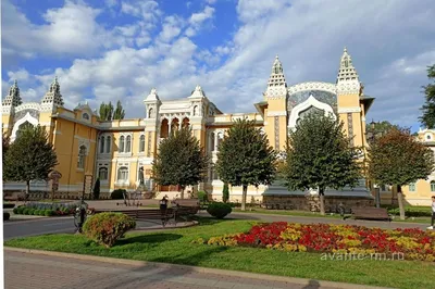 File:Нарзанная галерея Кисловодск Ставропольский край.jpg - Wikimedia  Commons