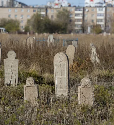 Городское Русское кладбище — Википедия