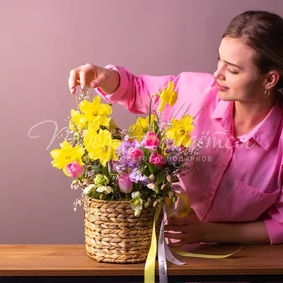 Какие цветы дарят на 8 марта? Советы по выбору цветов от магазина Flority