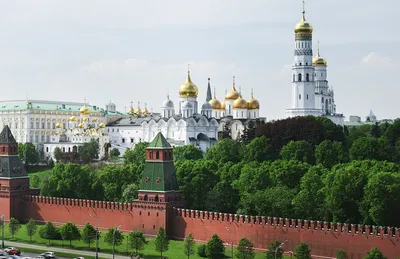 Московский Кремль 💥: история, кто построил, сколько лет, что входит в  ансамбль, как попасть на территорию — Tripster.ru