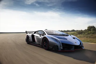 NEWS | Lamborghini Revuelto: the first super sports V12 hybrid HPEV —  Petersen Automotive Museum