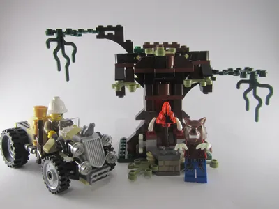 LEGO IDEAS - Monster City