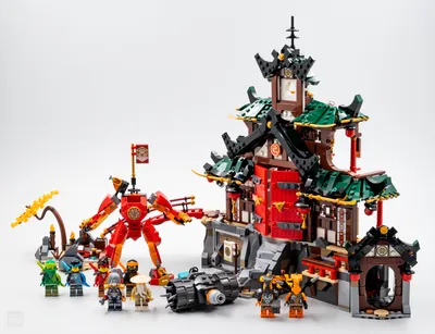 Stavebnice Lego Ninjago - Císařský lovec draků | Plakáty, dárky, merch |  Posters.cz
