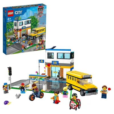 Конструктор ЛЕГО Город 60329 \"День в школе\" (LEGO CITY)