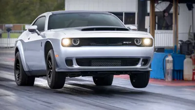 Прощальный Dodge Challenger SRT Demon 170 стал самым мощным в гамме —  Авторевю