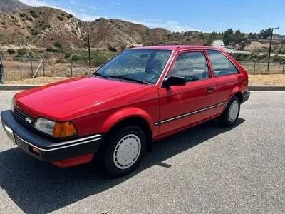 Mazda 323 1.3 Sedan Mk II specs, performance data - FastestLaps.com