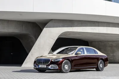 2024 Mercedes-Benz E 450 4MATIC: The Silver Star Keeps Shining - The Car  Guide