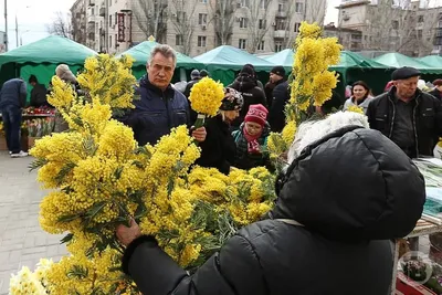 8 марта» 1985 поздравительная открытка CССР Герберы и мимозы 10,5x15 см - 8  марта - Интернет-магазин. Новогодние, художественные открытки СССР.