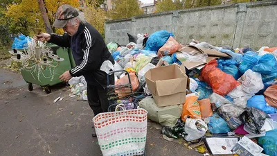 Сколько тонн мусора выбросили казахстанцы за год