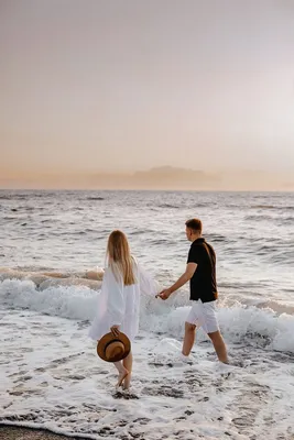 Эстетика море | Fotografia de casamento na praia, Fotografia de casais na  praia, Fotos de casais praia