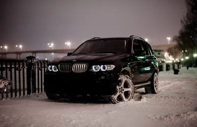 Обои BMW X5 M 2015