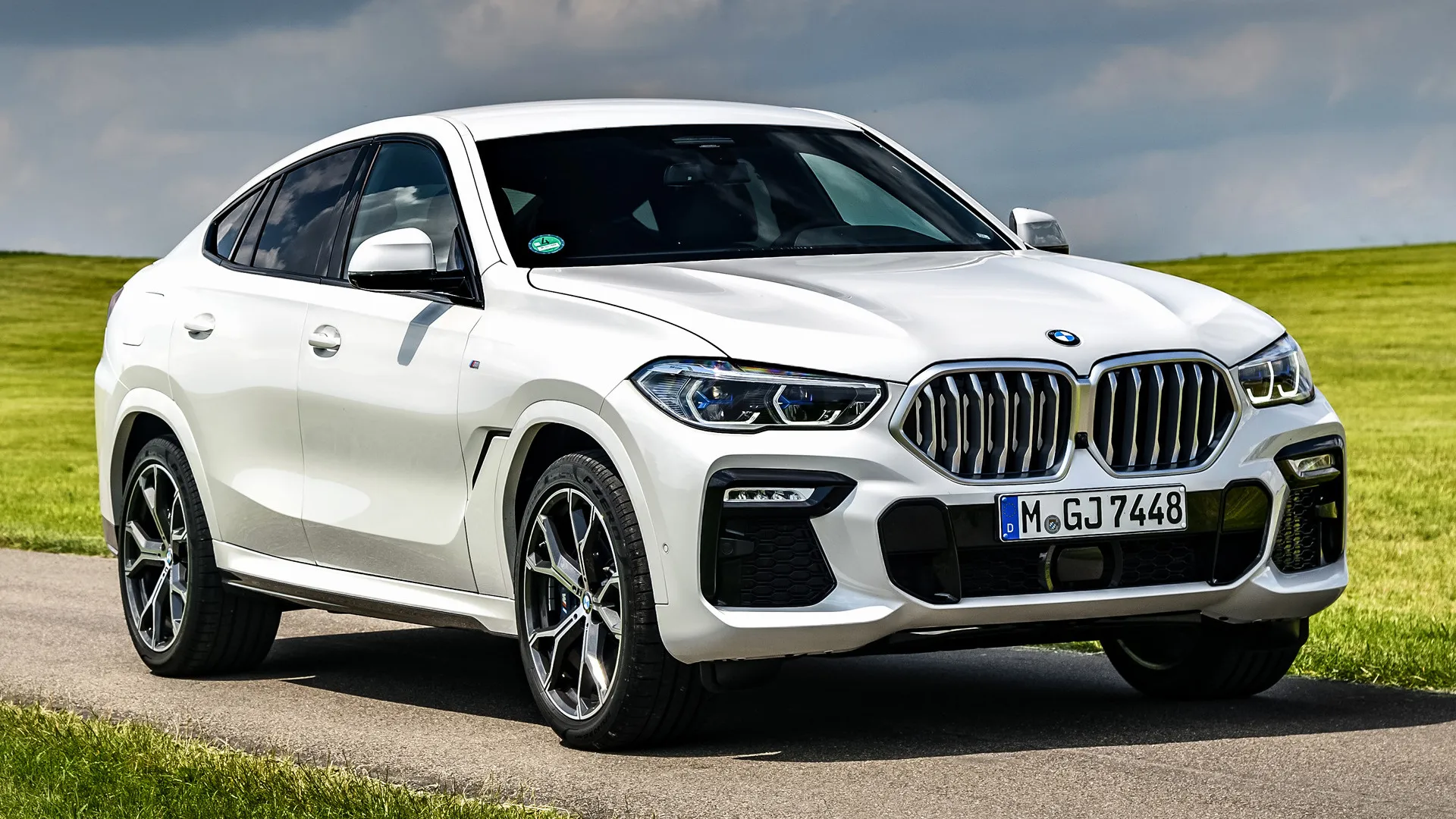 Обои 2015 BMW X6 M (F16) Автомобили BMW, обои для рабочего стола, фотографии 2015 bmw x6 m , f16, автомобили, bmw, металлик, тюнинг, голубой Обои для рабочего стола, скачать обои картинки заставки Обои 2015 BMW X6 M (F16) Автомобили BMW, обои для рабочего стола, фотографии 2015 bmw x6 m , f16, автомобили, bmw, металлик, тюнинг, голубой Обои для рабочего стола, скачать обои картинки заставки