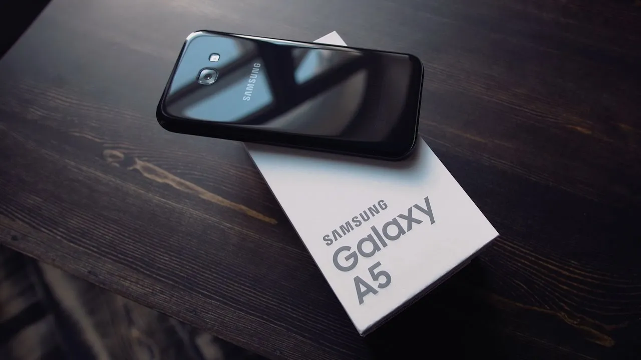 Обзор Samsung Galaxy А5 2017 - YouTube Обзор Samsung Galaxy А5 2017 - YouTube