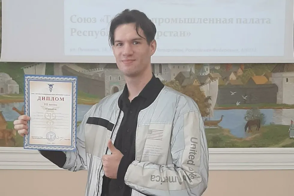 Открытый диалог на тему «Молодёжь и выборы» прошёл в МАУ Открытый диалог на тему «Молодёжь и выборы» прошёл в МАУ