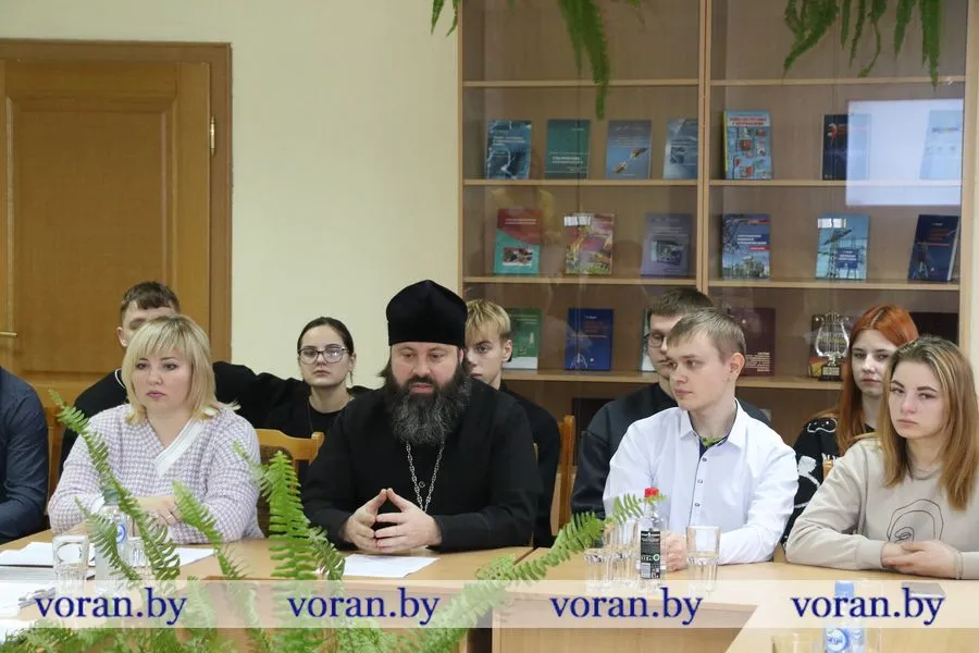 Круглый стол на тему «Молодежь против экстремизма и терроризма» состоялся в администрации 21 февраля | Администрация Городского округа Подольск Круглый стол на тему «Молодежь против экстремизма и терроризма» состоялся в администрации 21 февраля | Администрация Городского округа Подольск