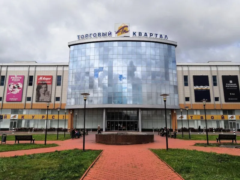 Самая большая школа в городе. Какая она? (фоторепортаж) / Набережные Челны Самая большая школа в городе. Какая она? (фоторепортаж) / Набережные Челны