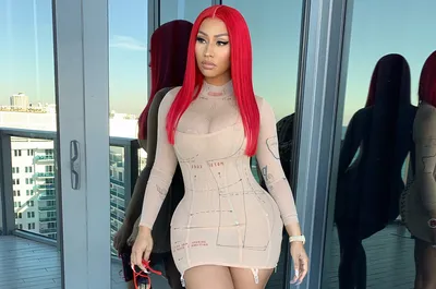 Nicki Minaj Says She Is 'Sober' and 'Loving Life'