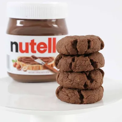 Nutella Sandwich Cookies - This Delicious House