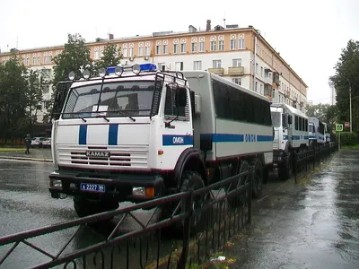 Офицер ОМОН раскрыл подробности обезвреживания бомбы в метро Петербурга |  ИА Красная Весна