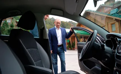 Новые отечественные автомобили в России дорожают быстрее иномарок :  Псковская Лента Новостей / ПЛН